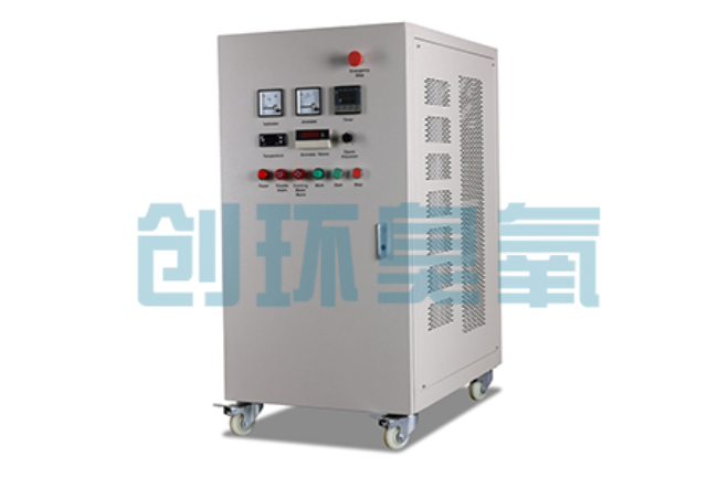 成都冬季养殖场密闭消毒双赢方案：臭氧发生器在工厂化水产与畜牧场景的安全应用